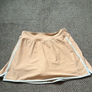 Old Navy Peach Skort with White Trim